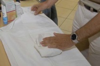 ...et mettre dans le linge extérieur.
