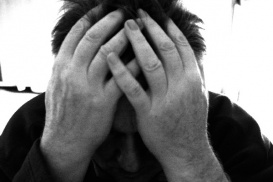 Rund die Hälfte aller Männer ab 50 Jahren haben mit Erektionsstörungen zu kämpfen.