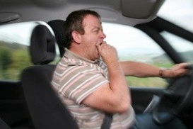 La fatigue diurne extrême peut être dangereuse au volant.